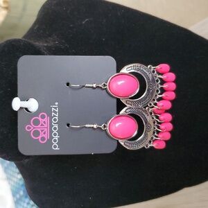 🌹#60 Paparazzi pink earrings